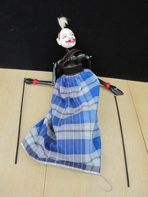 lot 50 image: Unusual Vintage Marionette Puppet