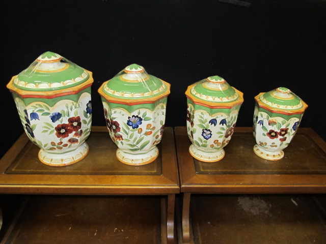 lot 104 image: Ceramic Kitchen JarCanister Set