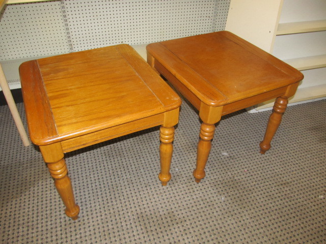 lot 145 image: Matching Pair of Solid Wood Side Tables
