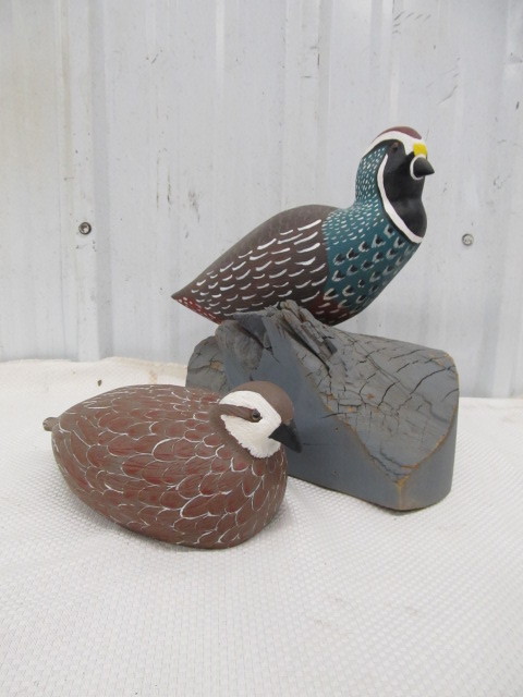 lot 136 image: Vintage Hand Carved & Painted Wooden Quail Decoys