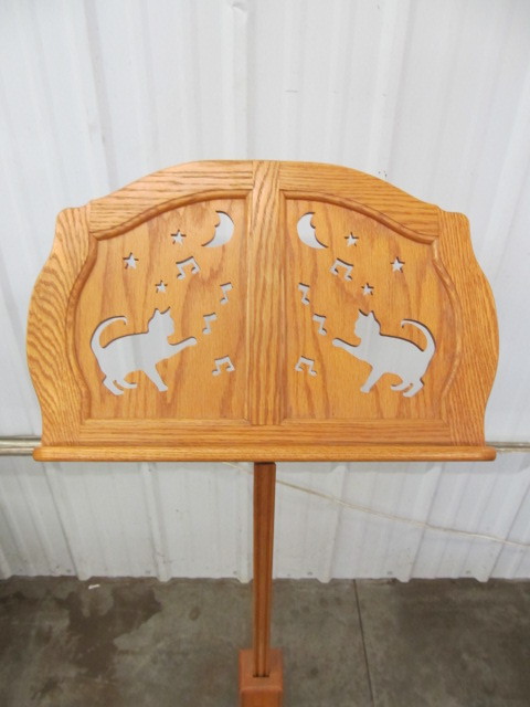 lot 142 image: Solid Oak Music Stand wCat Cutout Design