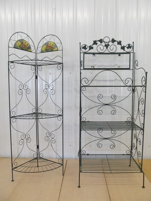 lot 217 image: 2 Folding Metal Display Shelves