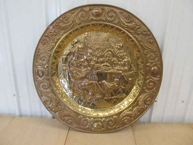 lot 222 image: Large Vintage LOMBARD Brass Wall Hanging 