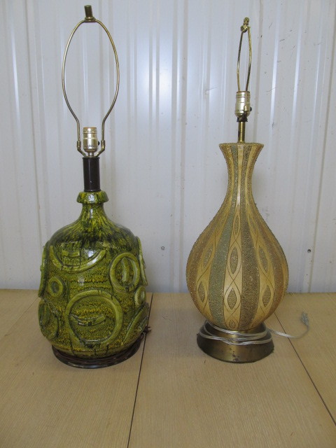 lot 223 image: Pair of Mid Century Table Lamps