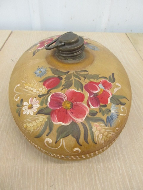 lot 232 image: Antique Hand Painted Hot Water Vessel