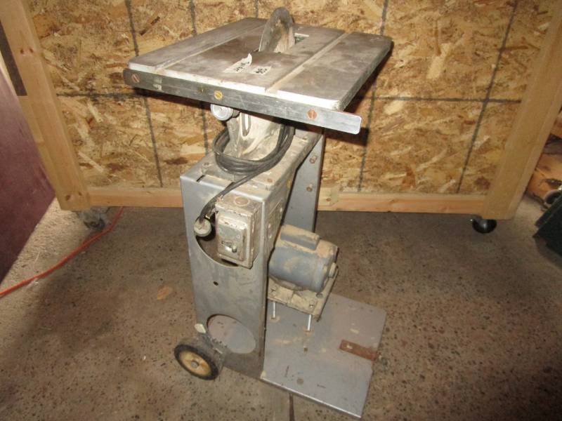 Sander with adjustable top on a stand (tested works)