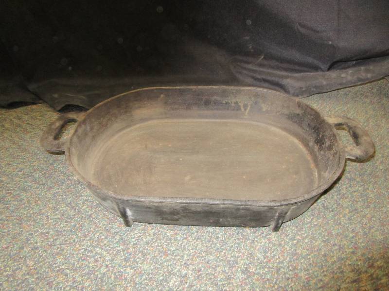 Cast Iron Pan see pictures