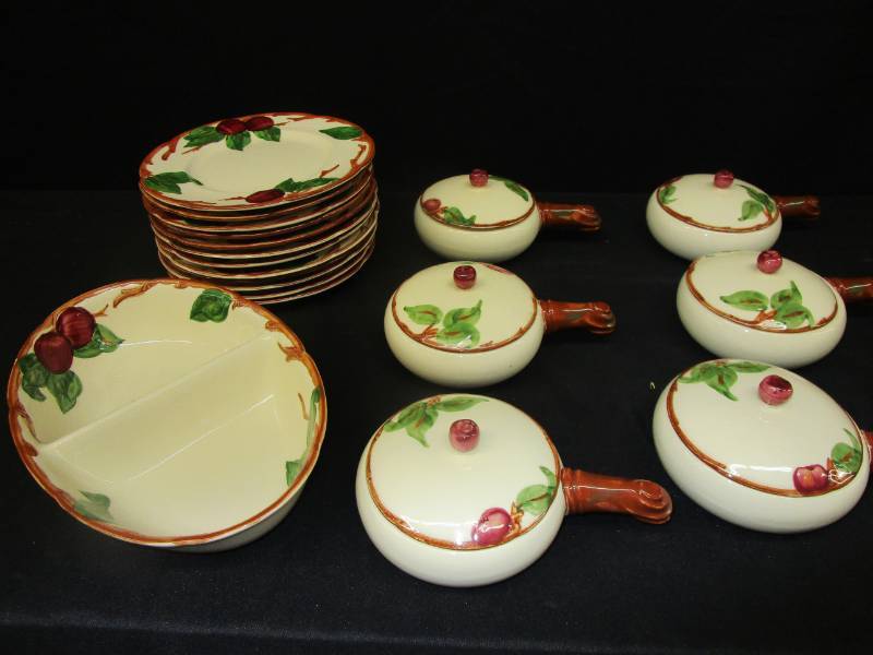 25 piece Franciscan dishes
