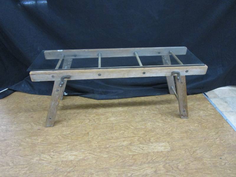 48 Coffee table made from old wash rack