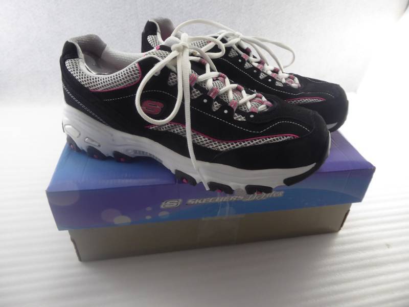 lot 14 image: Skechers Womens DLites Centennial Memory Foam Sport Shoes Size 9 Wide