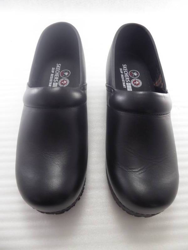 lot 20 image: Skechers Womens Nonslip Work Clogs Size 9