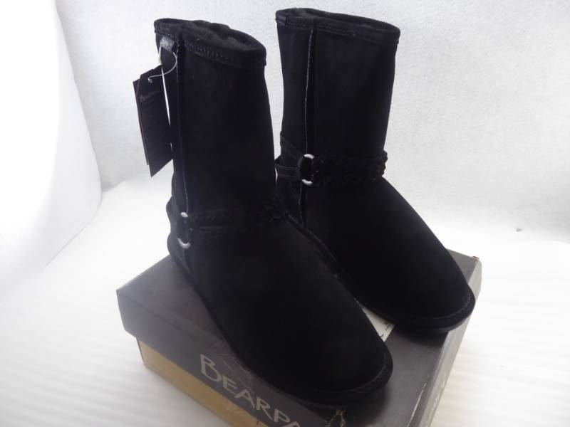 lot 24 image: Brand New Bearpaw Womens Adele Braided Strap Suede Boots Size 10