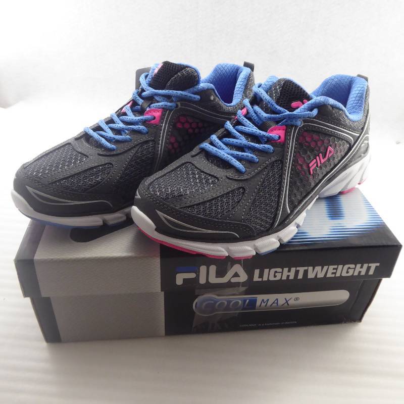 lot 35 image: Brand New Fila Womens Threshold 3 Running Shoes Size 9.5
