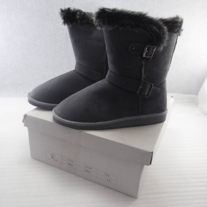 lot 43 image: Brand New Shoe Vibe Womens Bina Ankle Boots Size 7.5