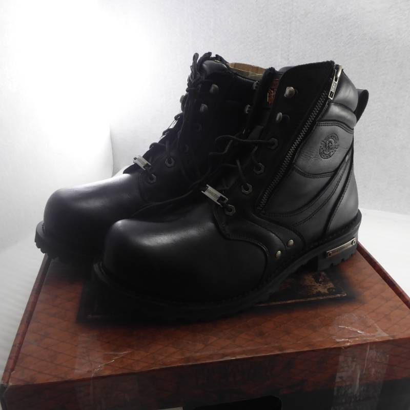 lot 52 image: Brand New Milwaukee Leather Mens Motorcycle Boots Size 11.5