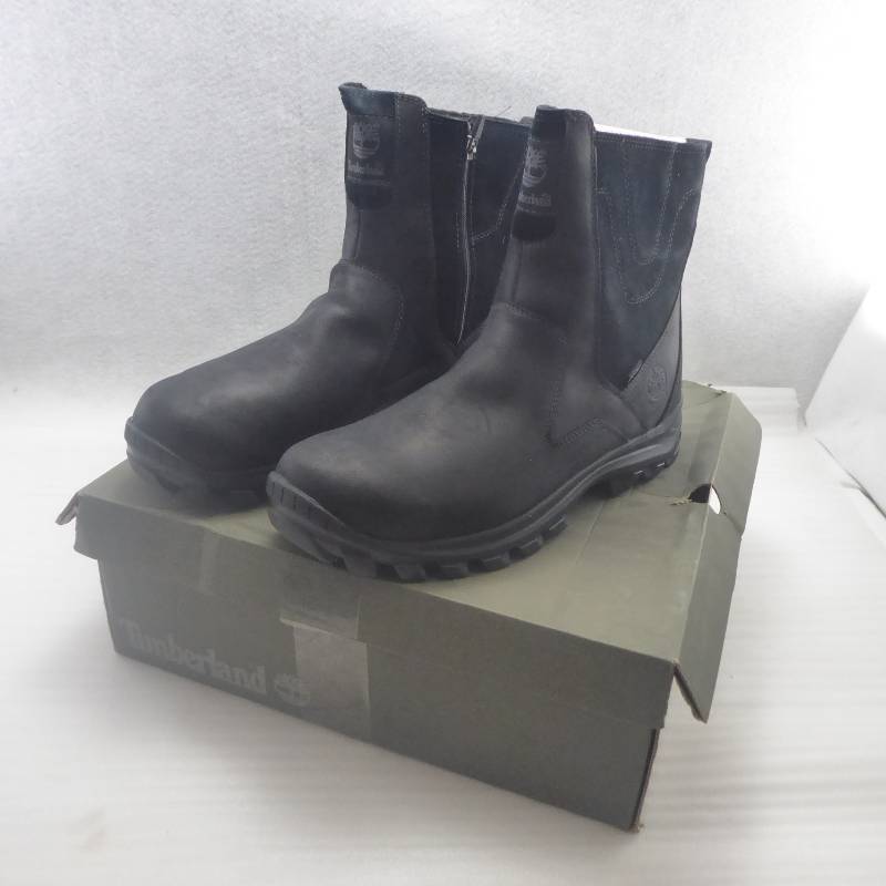 lot 70 image: Brand New Timberland Mens Chillberg Waterproof Boots Size 11