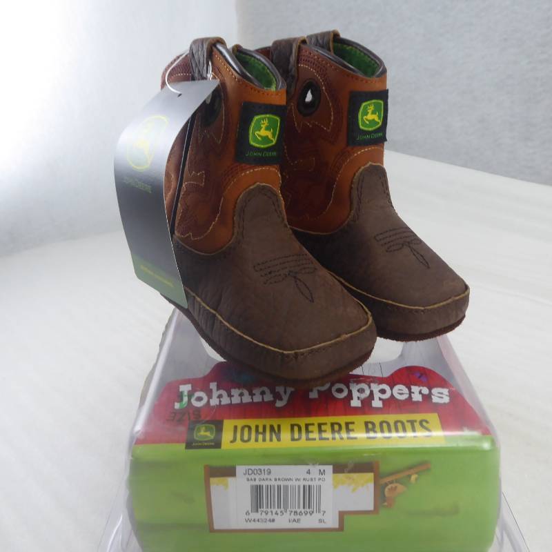 lot 108 image: Brand New John Deere Infants Pull-On Cowboy Boots Size 4