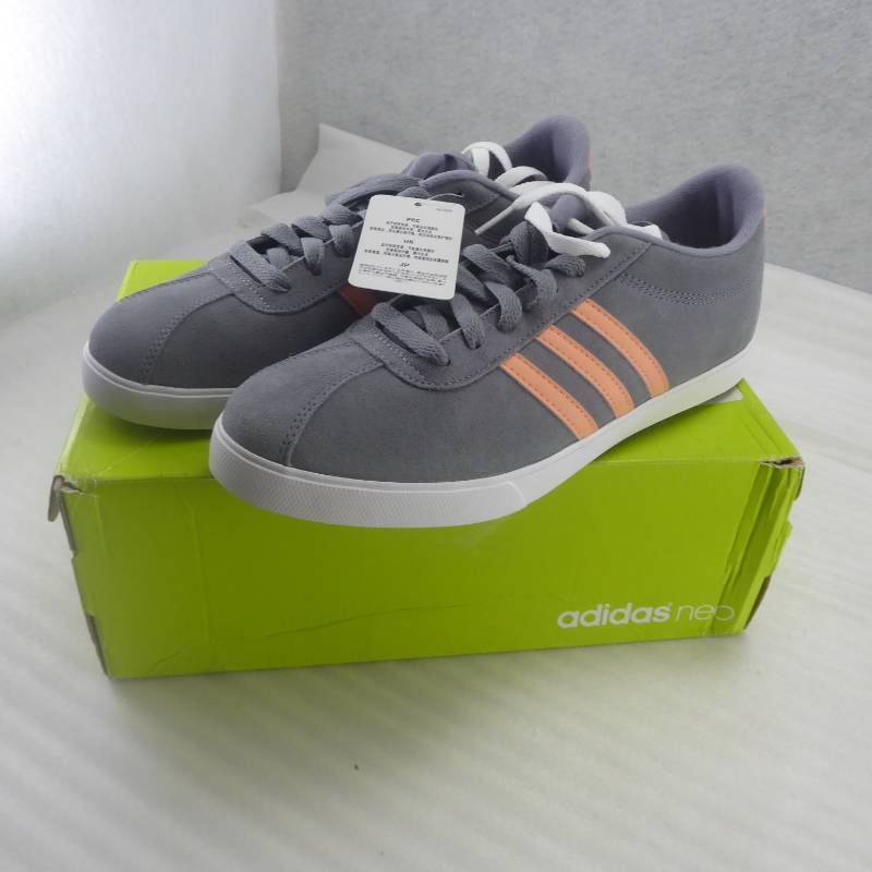 lot 116 image: Brand New adidas Neo Womens Courtset Casual Sport Shoes Size 9.5