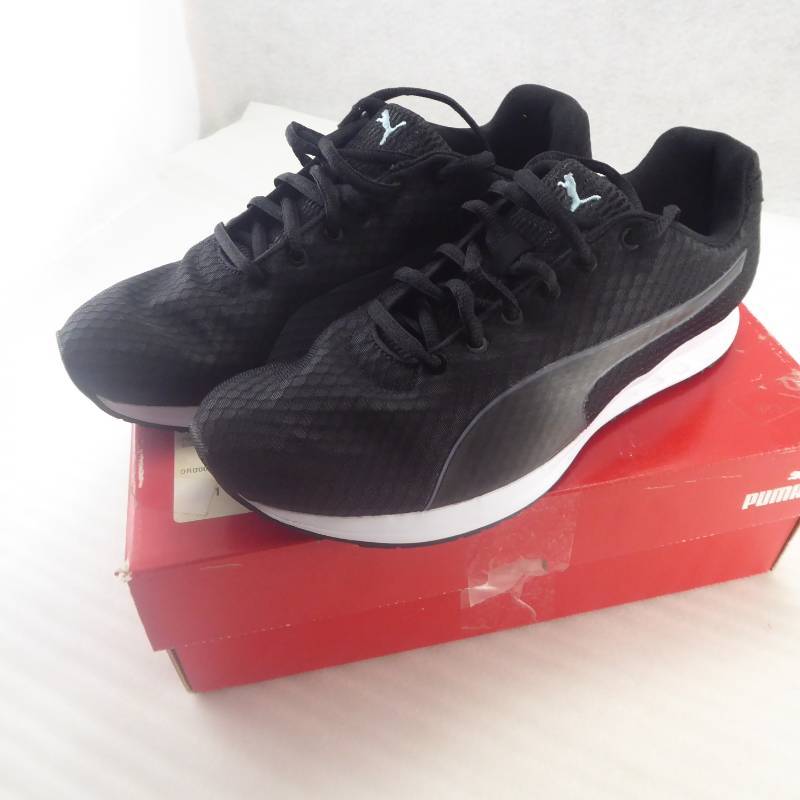 lot 141 image: Brand New Puma Womens Burst Running Shoes Size 10