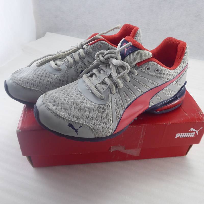 lot 145 image: Brand New Puma kids Cell Kilter Junior Running Shoes Size 8