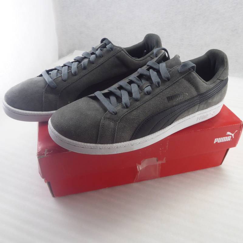 lot 148 image: Brand New Puma Mens Smash Suede-Look Sport Shoes Size 9
