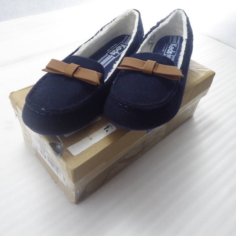 lot 166 image: Brand New Keds Womens Cruise Casual Slip-On Shoes Size 6.5