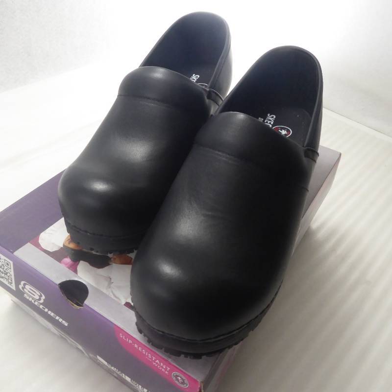 lot 173 image: Brand New Skechers Womens Nonslip Work Clogs Size 8