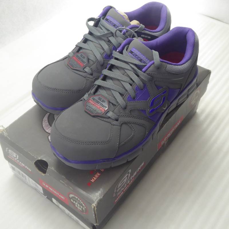 lot 179 image: Brand New Skechers Womens Synergy-Sandlot Work Sneakers Size 8.5