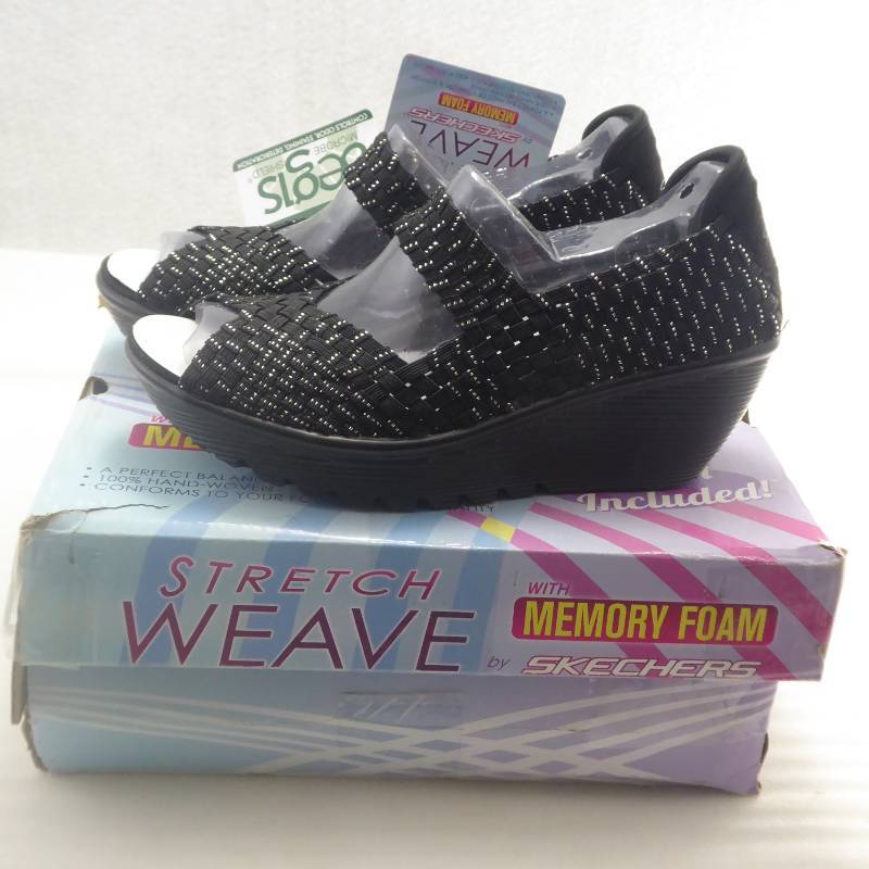 lot 181 image: Brand New Skechers Womens Metallic Woven Parallel Wedges Size 8.5