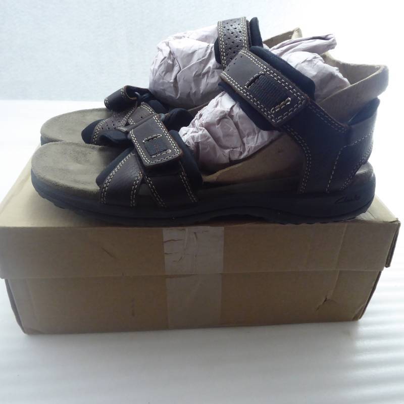lot 198 image: Brand New Clarks Mens Keating Comfort Sandals Size 8
