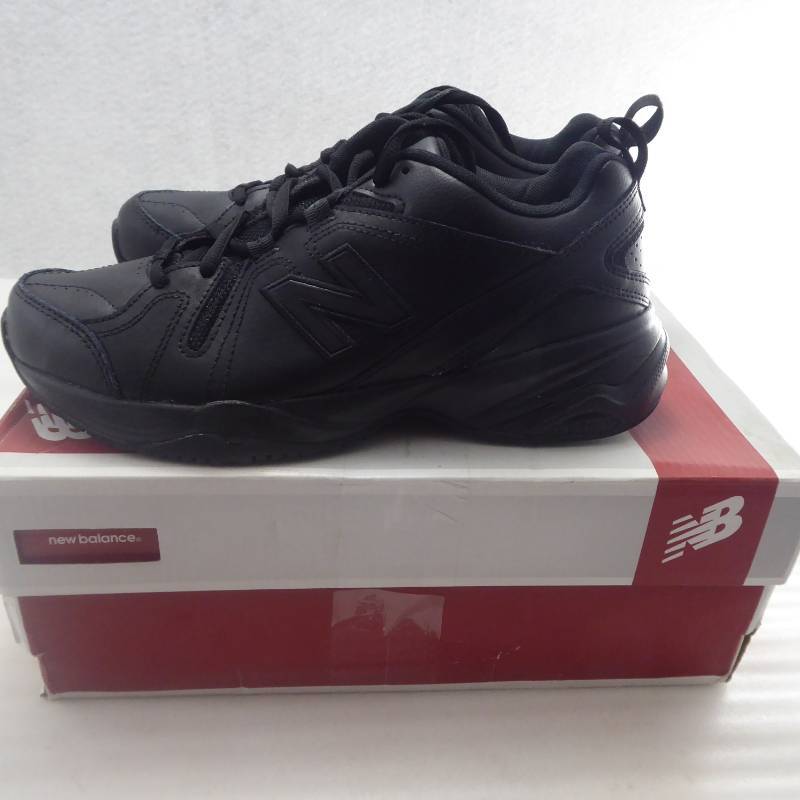 lot 211 image: Brand New New Balance Womens 608V4 Crosstrainers Size 9