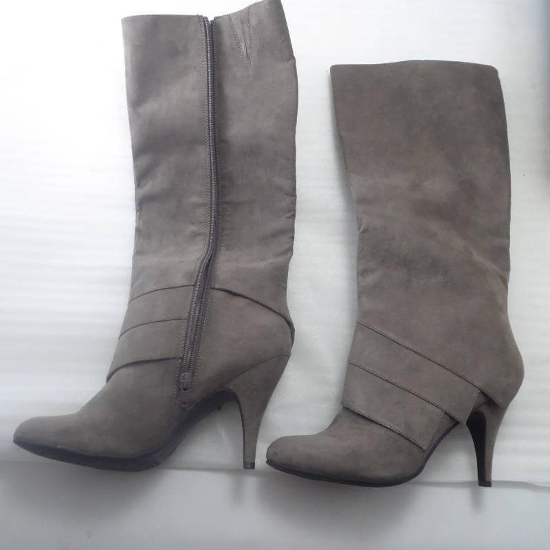 lot 271 image: Brand New Fergalicious Womens Prime Knee High Boots Size 8.5