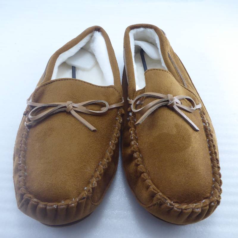lot 296 image: Brand New Gold Coast Mens Suede Moccasin Slippers Size Large