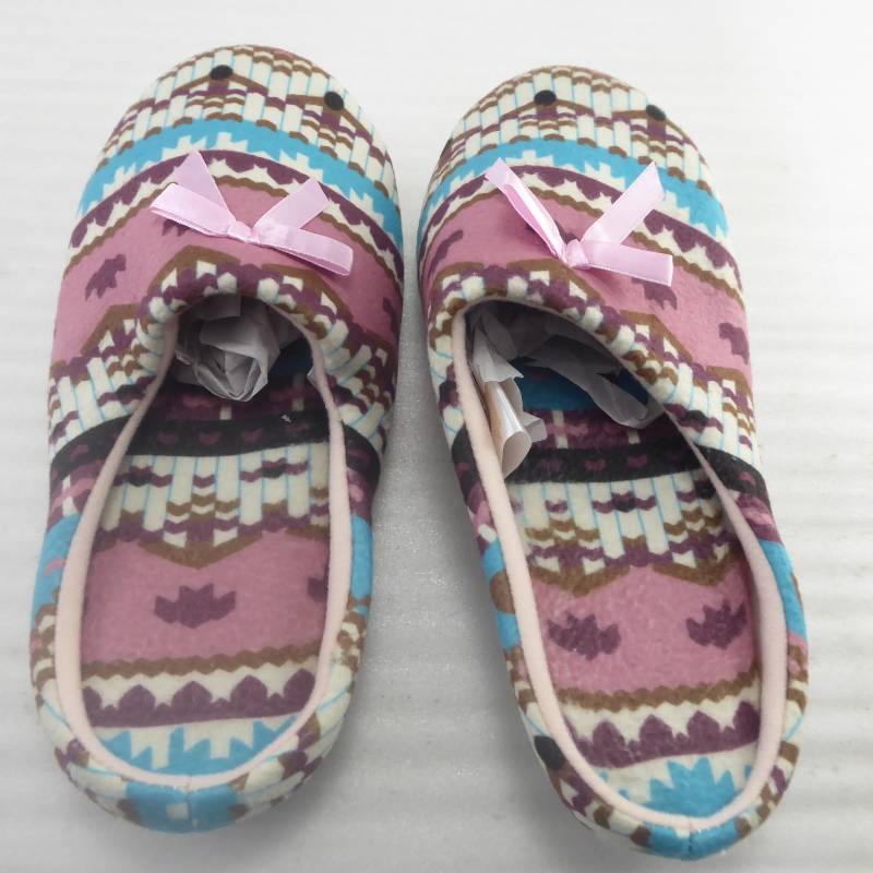 lot 354 image: Brand New Canyon Sky Womens Soft & Comfy Slippers Size Medium