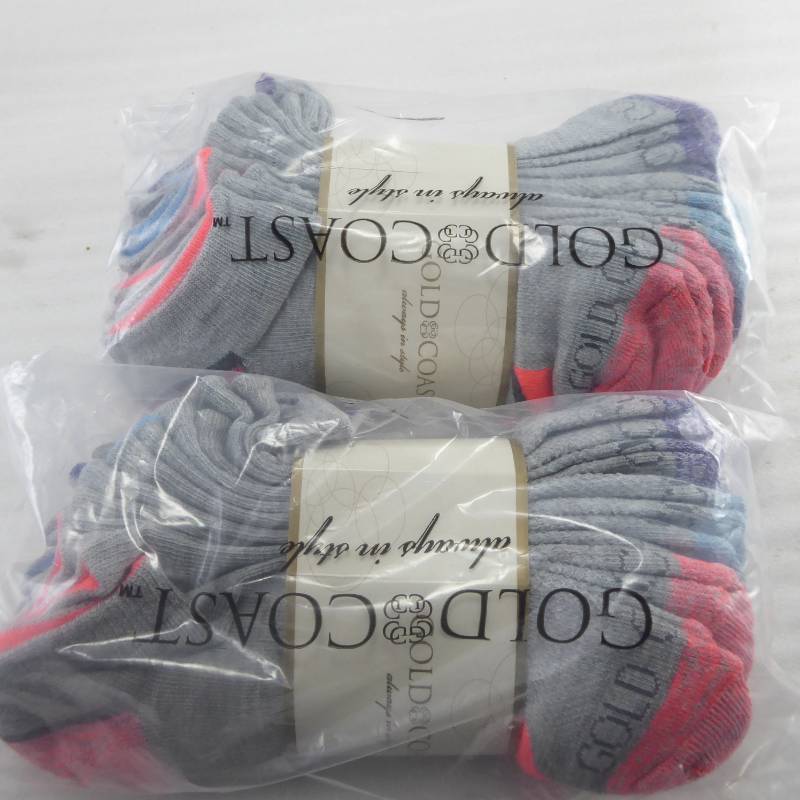 lot 364 image: Big Value Lot of 12 Pair Womens Cushion Sole Sports Socks