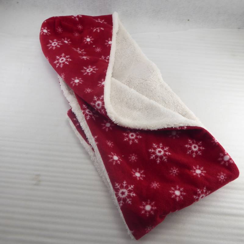 lot 459 image: Brand New Gold Coast Red Snowflake Fleece Hooded Scarf & Gloves Set