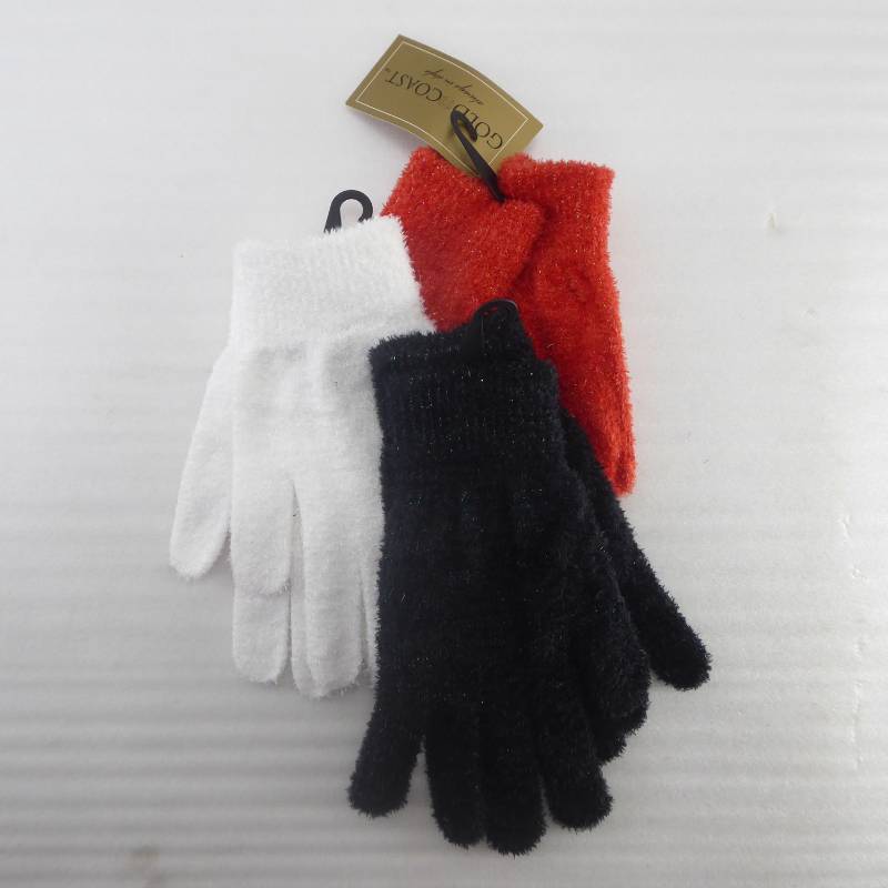 lot 486 image: Brand New 3 Pair Womens Gold Coast Extra Soft Fleece Gloves