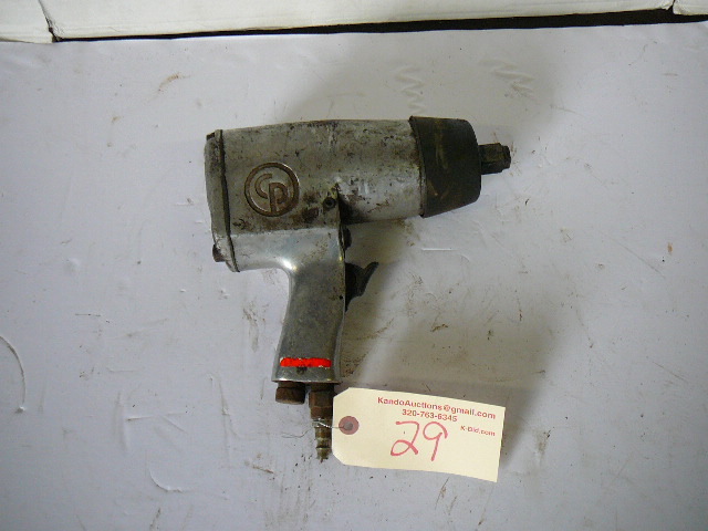 lot 29 image: 34 Air Impact Chicago