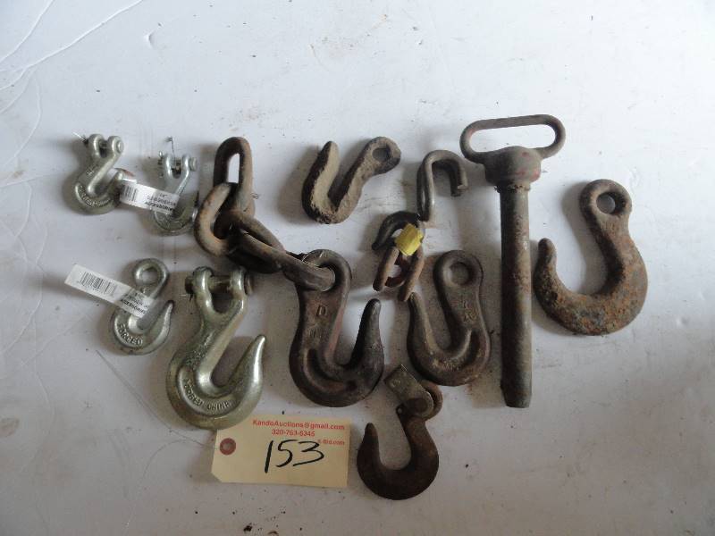 lot 153 image: Log Chain Hooks