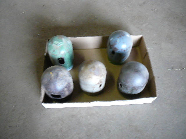 lot 83 image: Bottle gas covers
