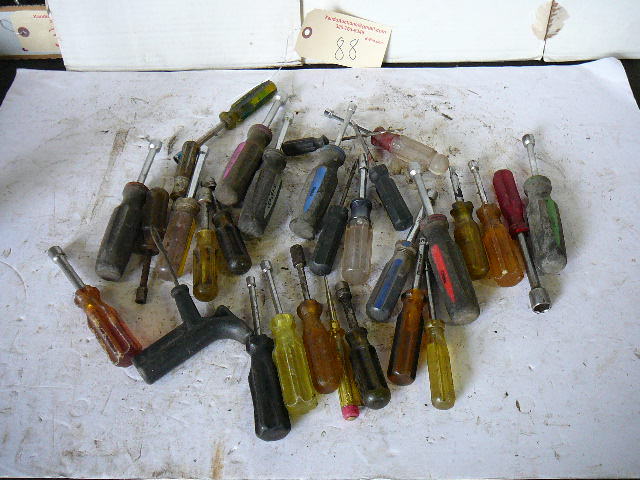 lot 88 image: Nut Drives