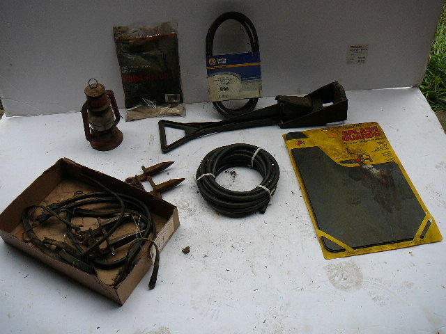 lot 169 image: Can Crusher Splash Guards Lantern Bungee Cord