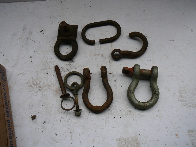 lot 170 image: Clevis Hooks Pins