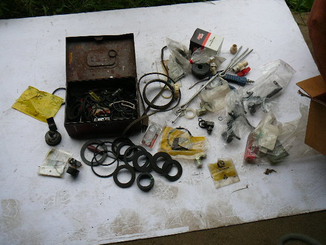 lot 194 image: Lot of O Rings, Spark Plugs