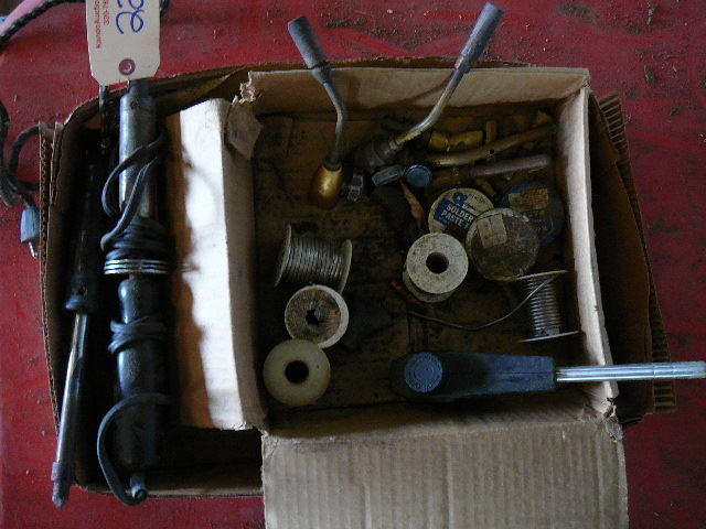 lot 225 image: Soldering Guns, Paste
