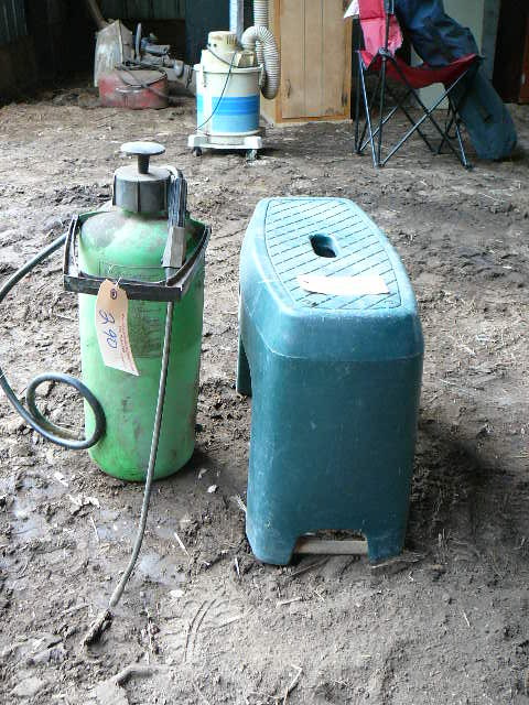 lot 290 image: Lawn Sprayer & Garden Seat