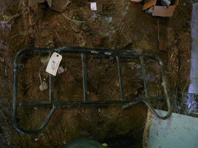 lot 389 image: 4-Wheeler Rack