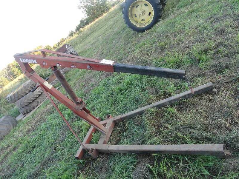 lot 512 image: Chevy Picker Excalibur 4,000 lb