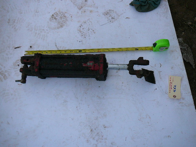 lot 452 image: Hydraulic Arm