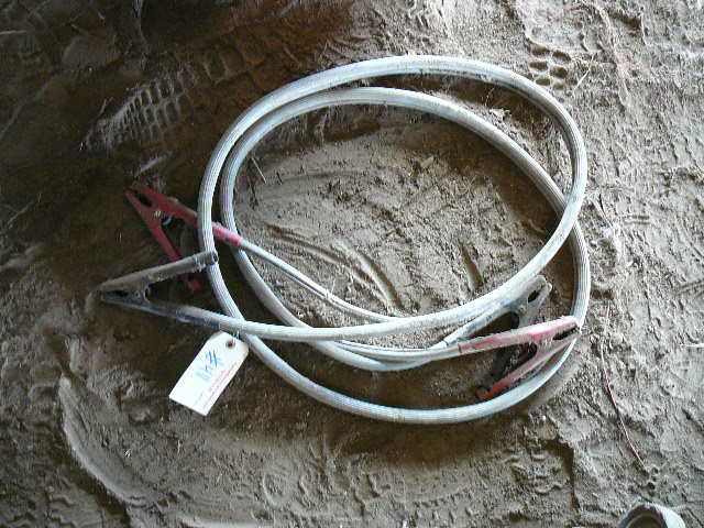 lot 411 image: Jumper Cables